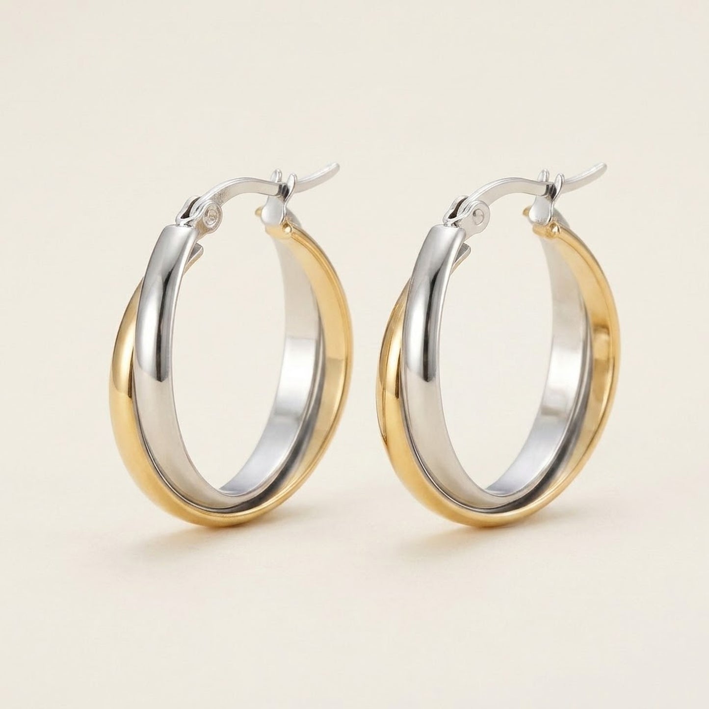 バイカラーデュアルフープピアス