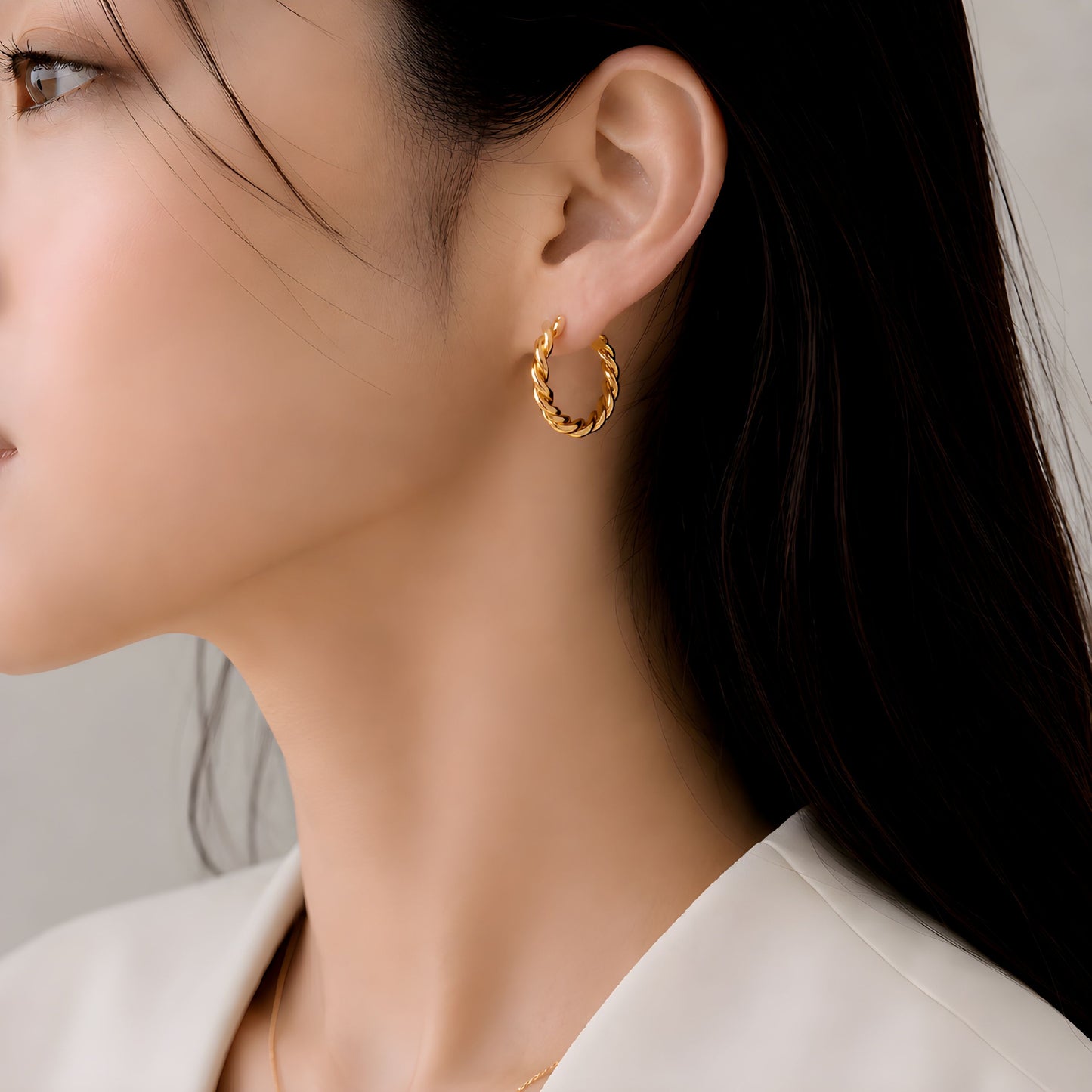 ツイスト フープピアス