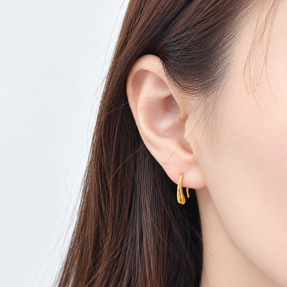 フックピアス