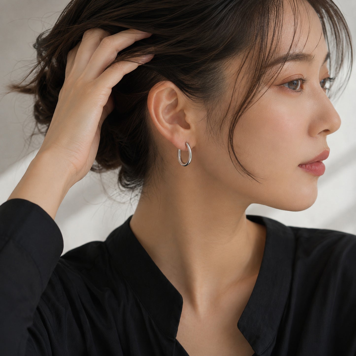 オーバル ユニセックス フープピアス