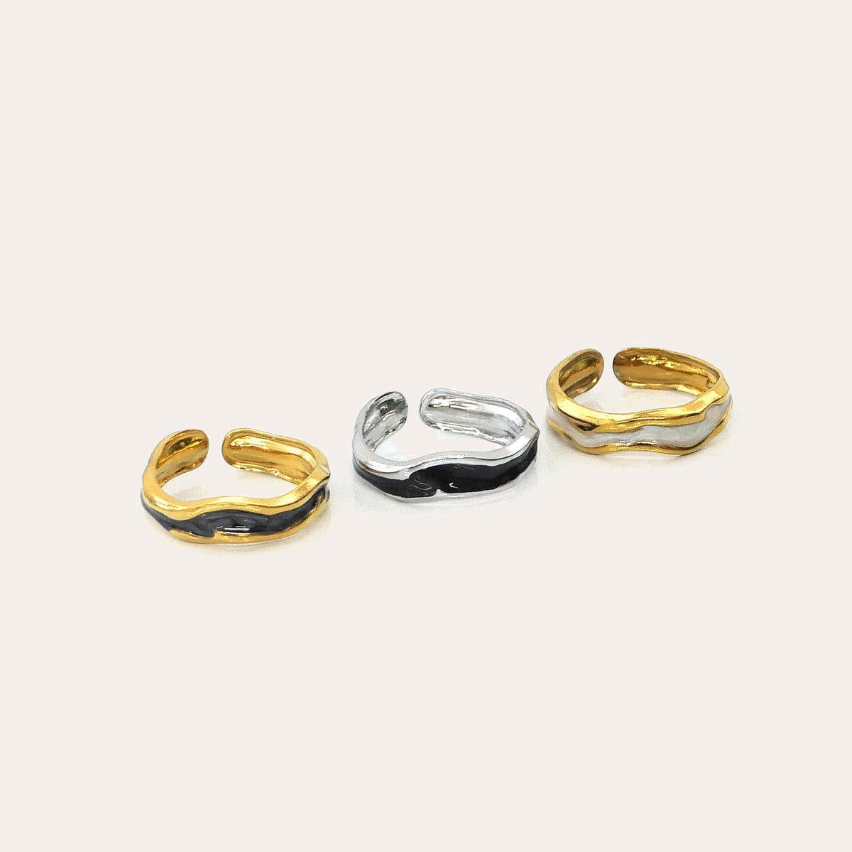 White Black × Gold Black × Silver